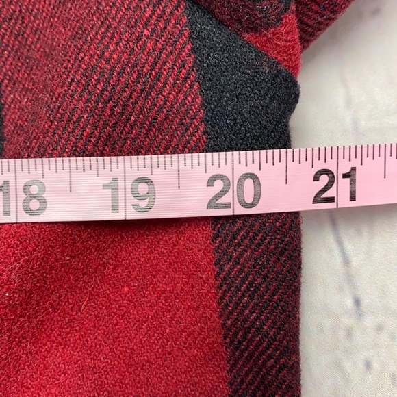 Gap 70% Recycled Wool Red/Black Plaid Coat Size: Medium - Picture 8 of 17